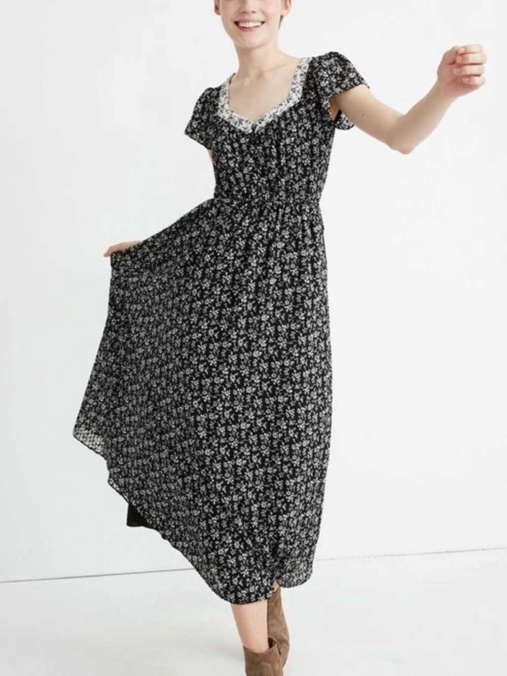 Madewell Black Floral Midi Dress Boho Cottagecore Flutter Sleeve Size 6